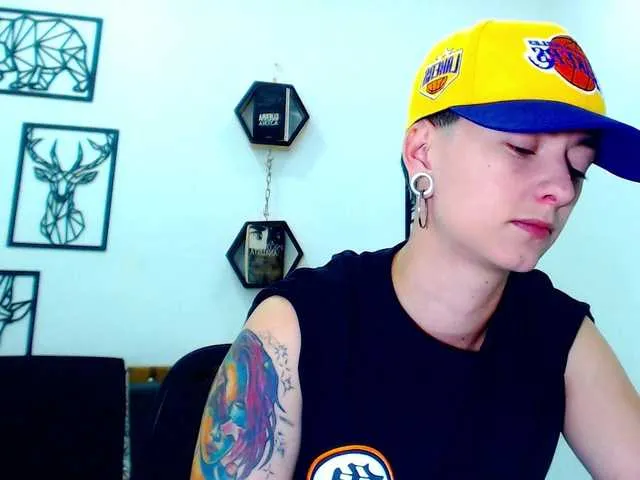 Live sex webcam photo for RedFury1 #272746522