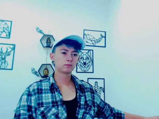 Live sex webcam photo for RedFury1 #273304572