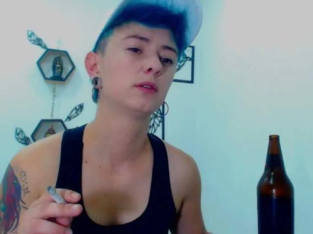 Live sex webcam photo for RedFury1 #273344143