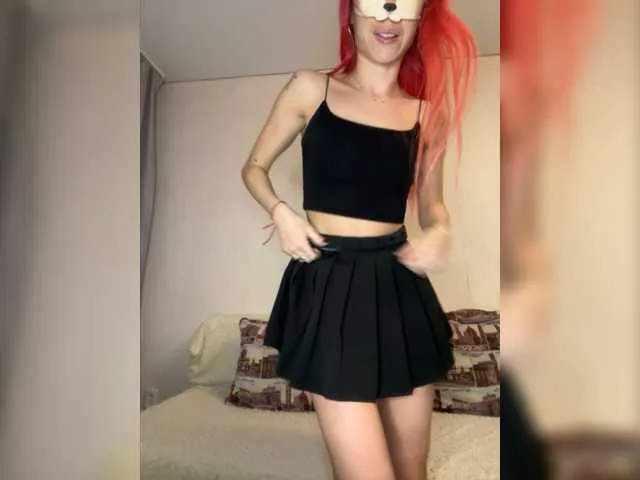 Live sex webcam photo for RedHair13 #277603511