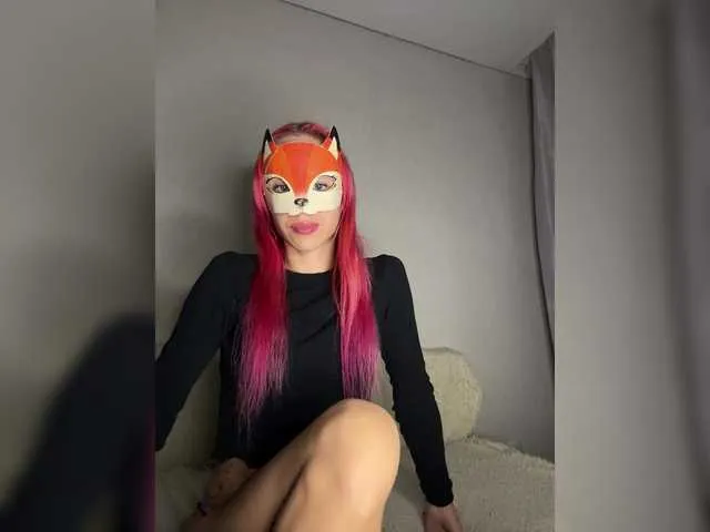 Live sex webcam photo for RedHair13 #289703872