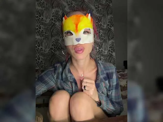 Live sex webcam photo for RedHair13 #291053225