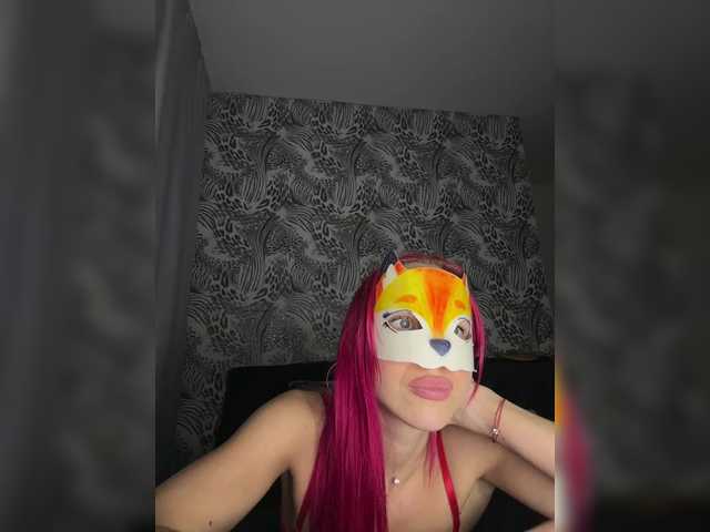 Live sex webcam photo for RedHair13 #292431418