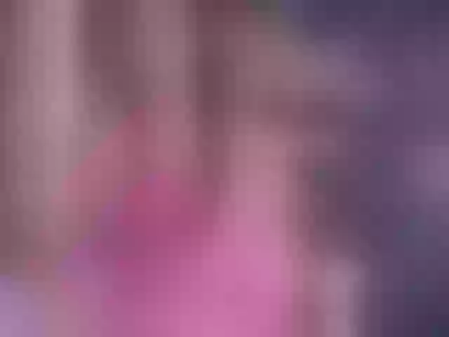 Live sex webcam photo for RedHeadSusy #292177374