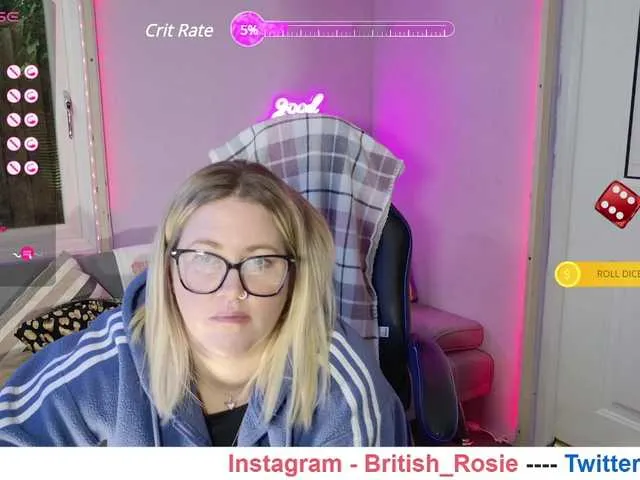 Live sex webcam photo for RedLipRose #277171797