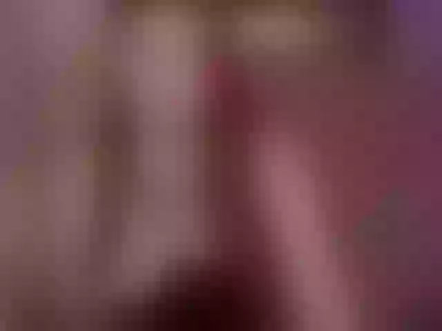 Live sex webcam photo for RedShinee #292081569