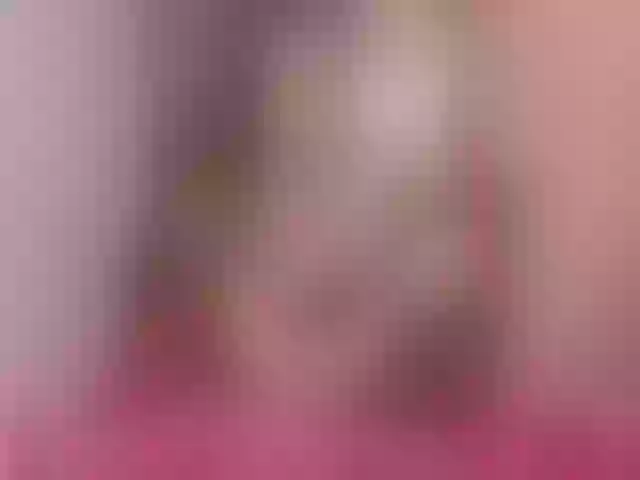 Live sex webcam photo for Redflower4 #277741044