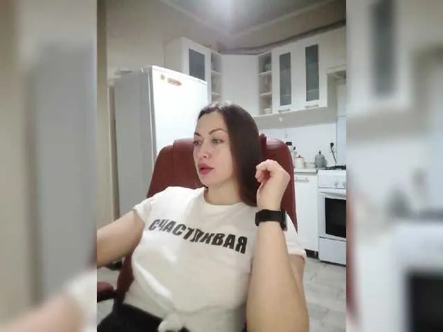 Live sex webcam photo for Redfox777 #277261456