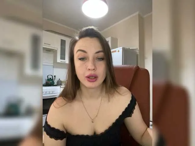 Live sex webcam photo for Redfox777 #277576312