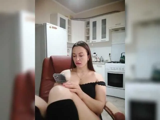 Live sex webcam photo for Redfox777 #277803968