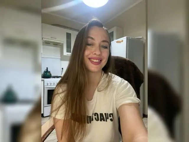 Live sex webcam photo for Redfox777 #278027108