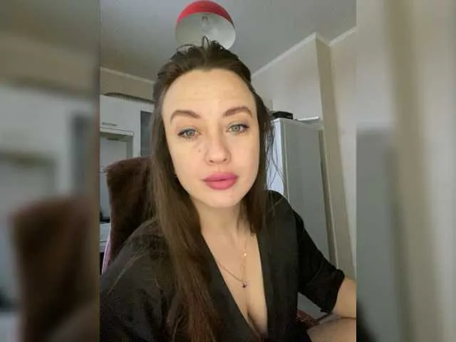 Live sex webcam photo for Redfox777 #278158700