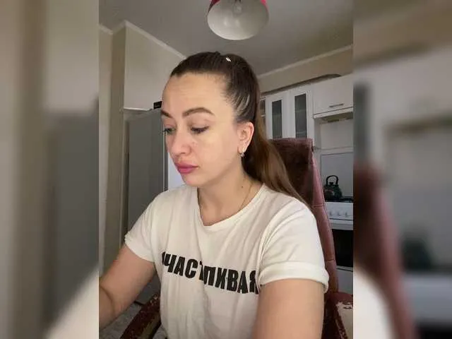 Live sex webcam photo for Redfox777 #278228538