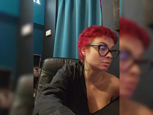 Live sex webcam photo for Redfoxfromukraine #290177503