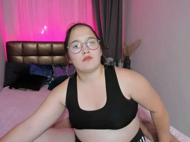 Live sex webcam photo for RedhairFlame #276243548