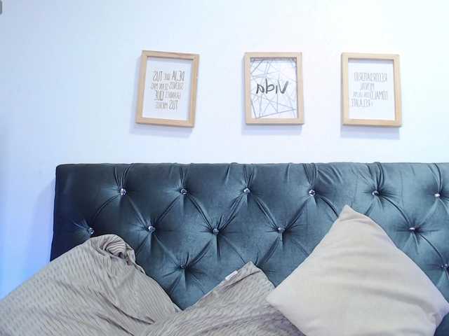 Live sex webcam photo for Redpandaa #278394075