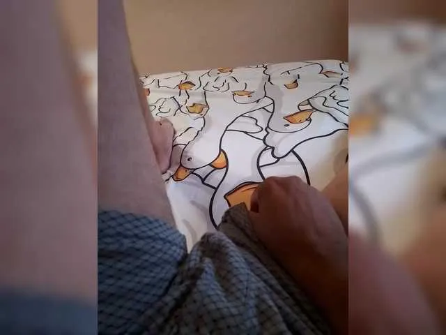 Live sex webcam photo for Reeet133 #278306553