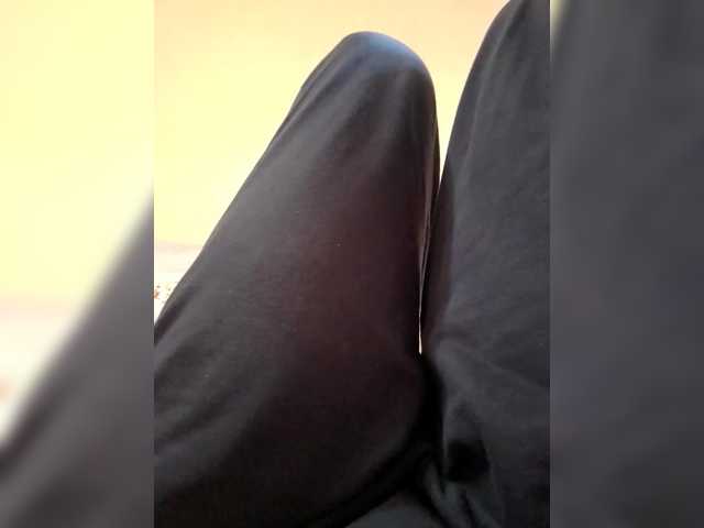 Live sex webcam photo for Reeet133 #288001447