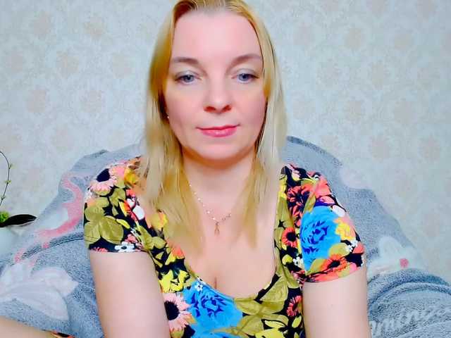 Live sex webcam photo for ReganLovely #272598415