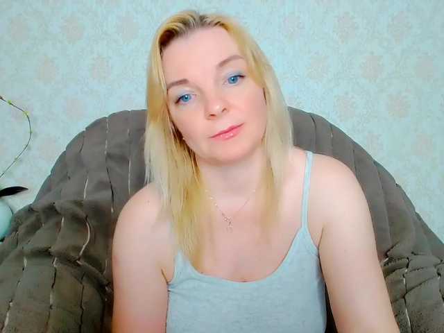 Live sex webcam photo for ReganLovely #272936100