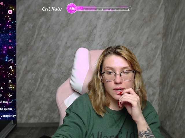 Live sex webcam photo for Regimasmile #290969604