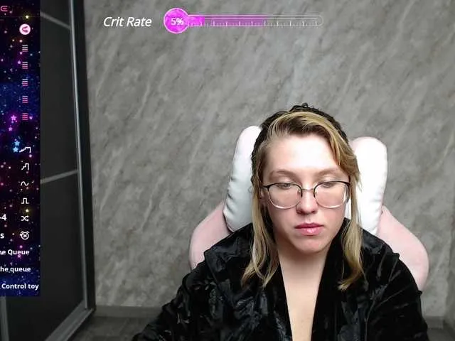 Live sex webcam photo for Regimasmile #291027180