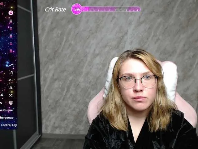 Live sex webcam photo for Regimasmile #291034773