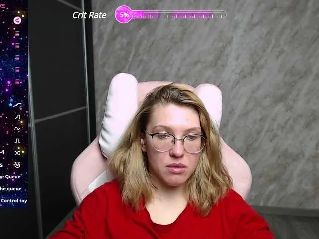 Live sex webcam photo for Regimasmile #291051284