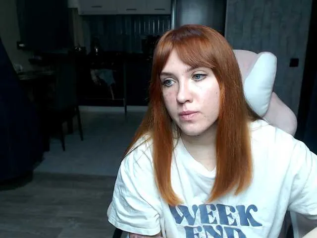 Live sex webcam photo for Regimasmile #292400230