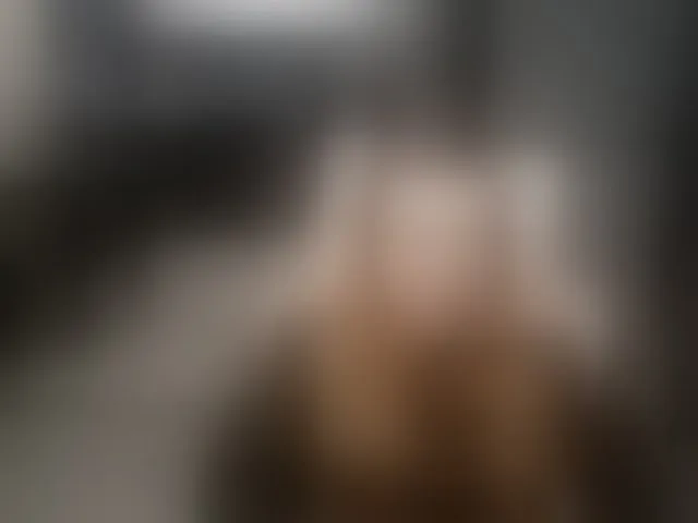 Live sex webcam photo for Regimasmile #293435680