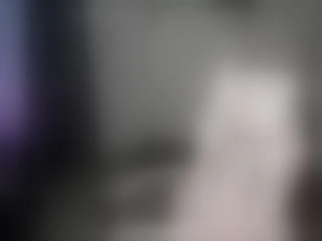 Live sex webcam photo for Regimasmile #294156616