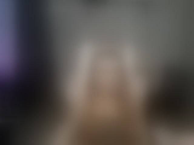 Live sex webcam photo for Regimasmile #294194894