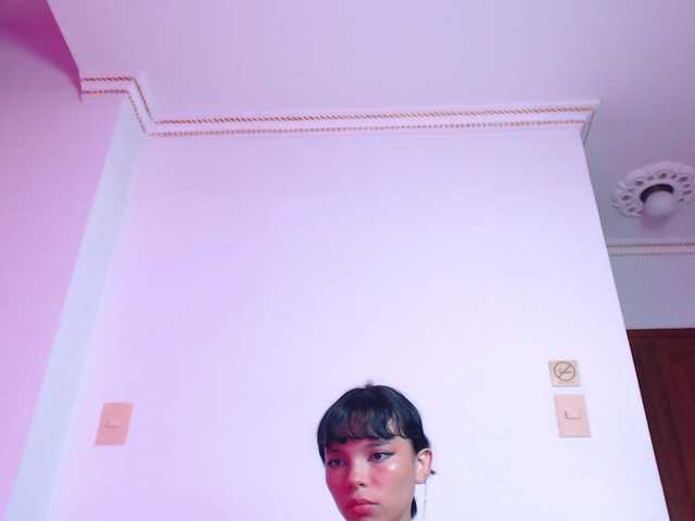 Live sex webcam photo for ReginaBlack #276951220