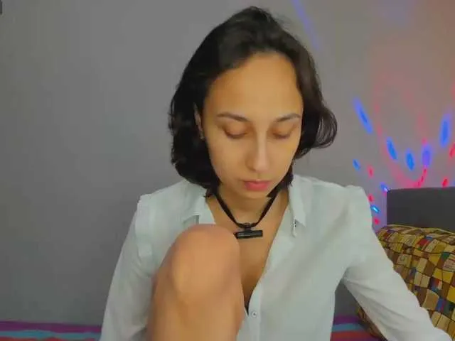 Live sex webcam photo for ReginaShine #277059213