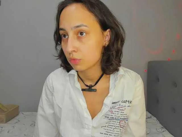 Live sex webcam photo for ReginaShine #277857499