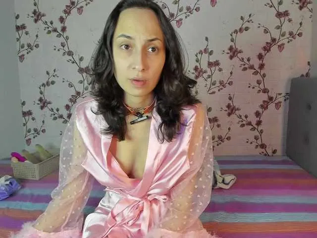 Live sex webcam photo for ReginaShine #291716395