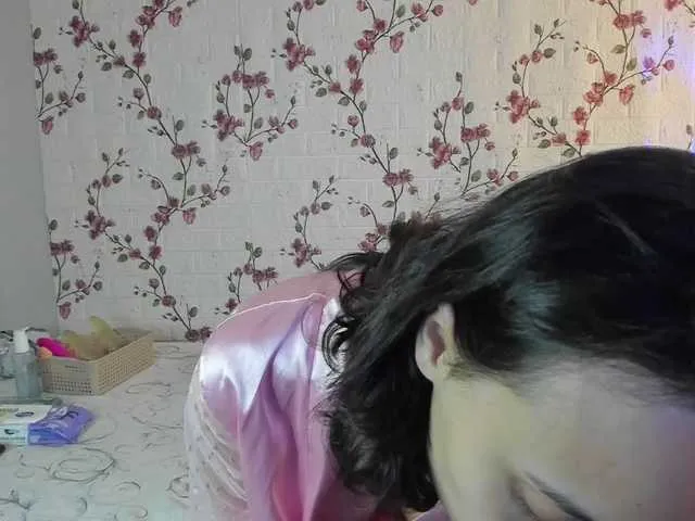 Live sex webcam photo for ReginaShine #291726519