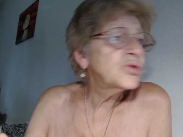 Live sex webcam photo for Reife-dame #275536529