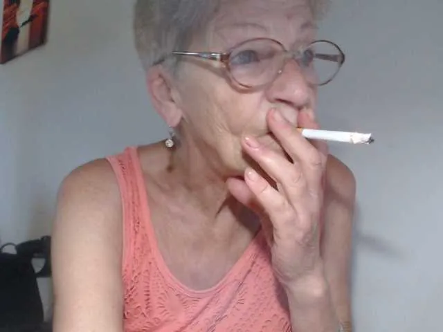 Live sex webcam photo for Reife-dame #275589835