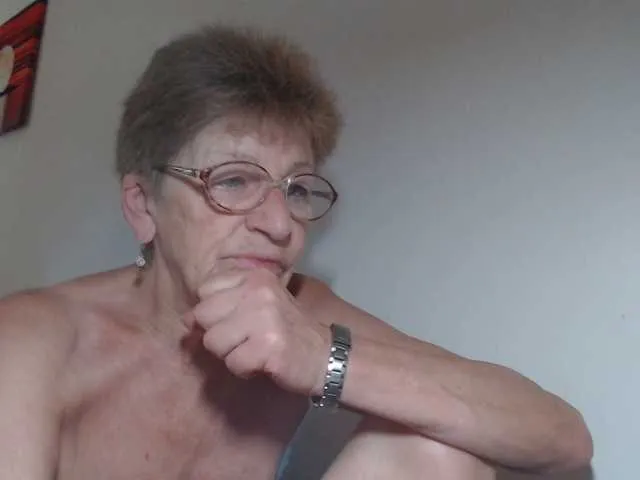 Live sex webcam photo for Reife-dame #275720264