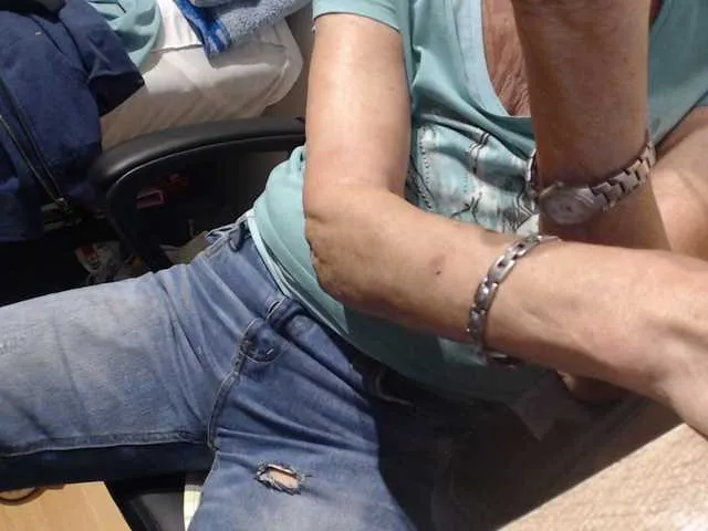 Live sex webcam photo for Reife-dame #276393531