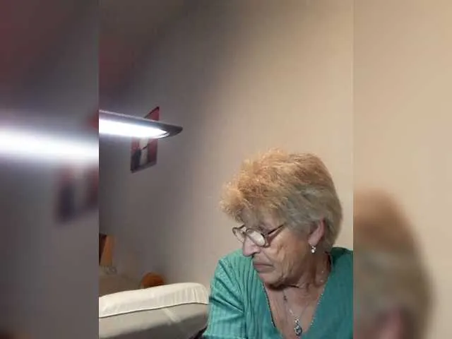 Live sex webcam photo for Reife-dame #276608048