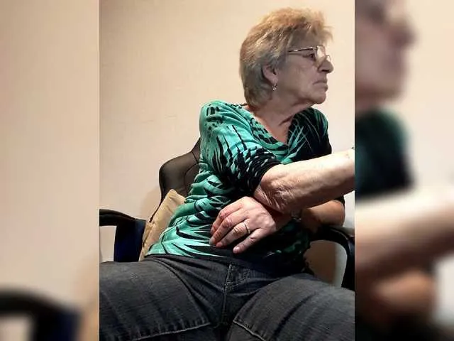 Live sex webcam photo for Reife-dame #276622218