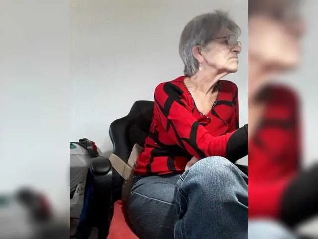 Live sex webcam photo for Reife-dame #276886433