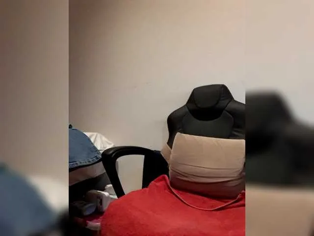 Live sex webcam photo for Reife-dame #276984159