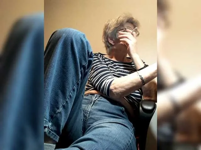 Live sex webcam photo for Reife-dame #277299794