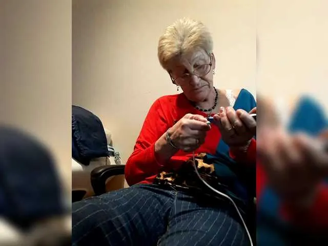 Live sex webcam photo for Reife-dame #290433990