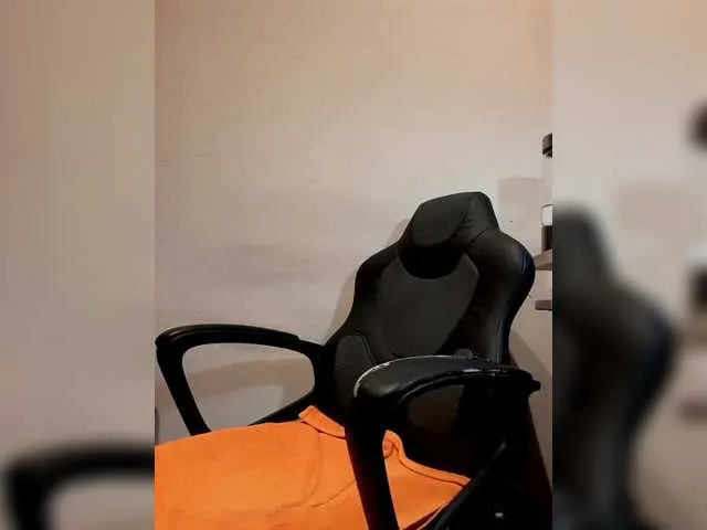 Live sex webcam photo for Reife-dame #291799933