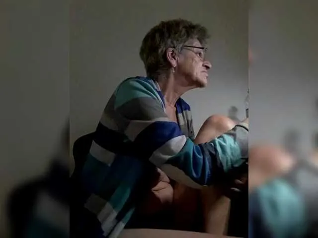 Live sex webcam photo for Reife-dame #291858204