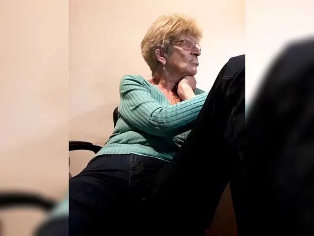 Live sex webcam photo for Reife-dame #291982412